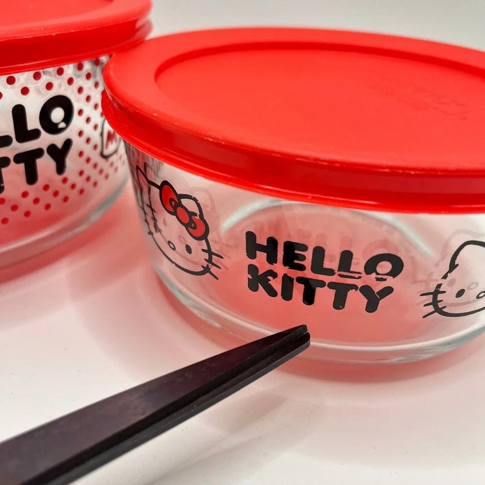 Pyrex Hello Kitty Glass Food Storage Set Red Polka Dot 2pc Round Bowls with Lids